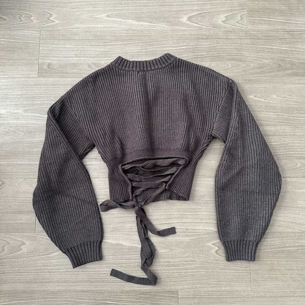 REVOLVE NBD | Reversible Lace Up Sweater - Picture 4 of 5